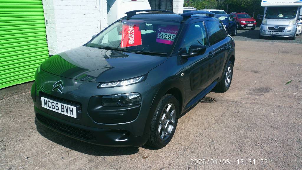 Citroen C4 Cactus Feel PureTech PureTech Feel [Petrol / Manual]